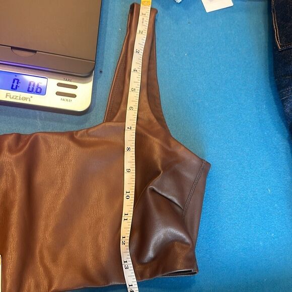 Skims Faux Leather Stretch Bralette‎ in Cocoa Size 4 X - Picture 11 of 12
